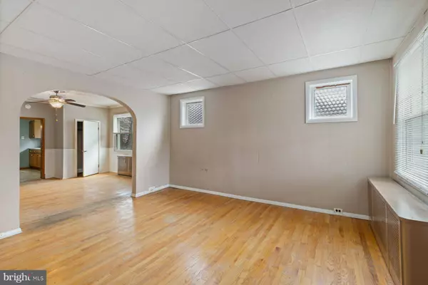 2910 BERWICK AVE, Baltimore, MD 21234