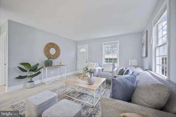 511 RIVERSIDE DR, Baltimore, MD 21221