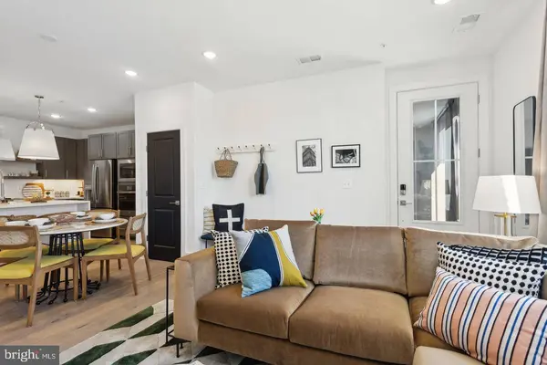 111 E CROMWELL ST, Baltimore, MD 21230