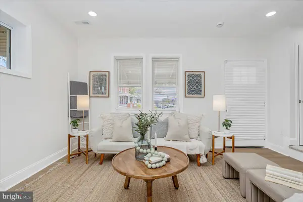 5412 CLOVER RD, Baltimore, MD 21215