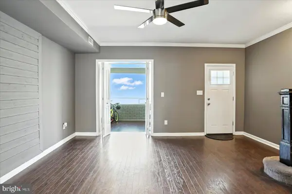 3211 MONDAWMIN AVE, Baltimore, MD 21216