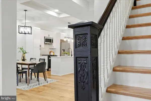 2424 W LANVALE ST, Baltimore, MD 21216