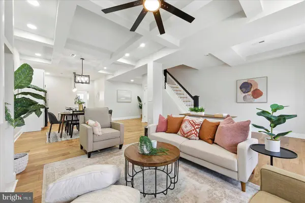 2424 W LANVALE ST, Baltimore, MD 21216