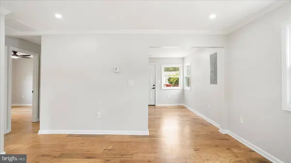 40 TRANSVERSE AVE, Middle River, MD 21220