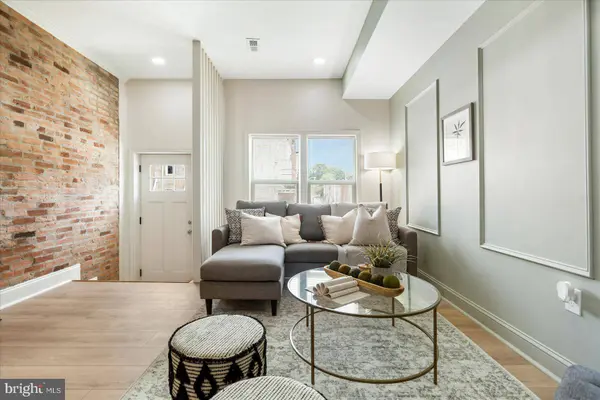 1614 BARCLAY ST, Baltimore, MD 21202