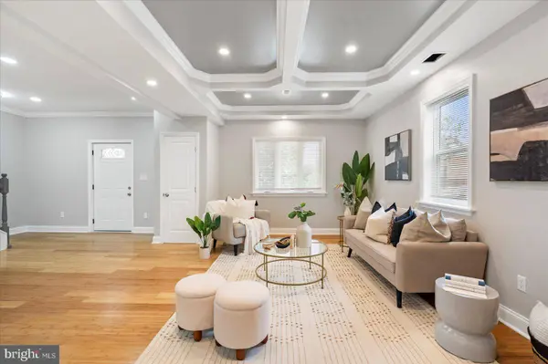 3020 VIRGINIA AVE, Baltimore, MD 21215