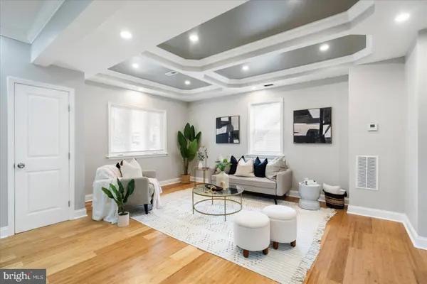 3020 VIRGINIA AVE, Baltimore, MD 21215