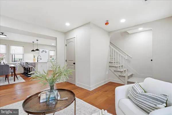 817 WILDWOOD PKWY, Baltimore, MD 21229