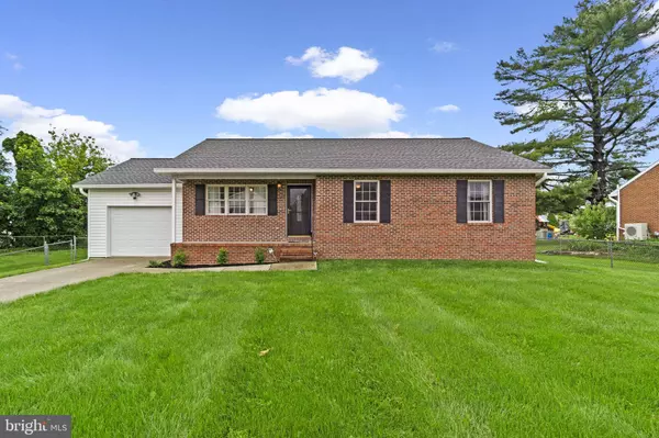 41 JAMES ST, Westminster, MD 21157