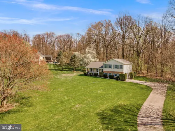 1235 TERESA DR, Hampstead, MD 21074