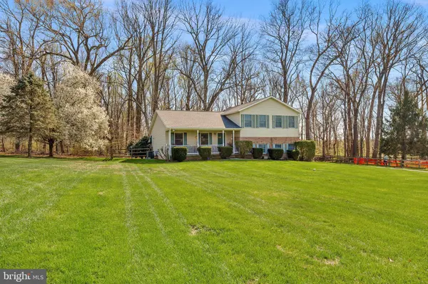 1235 TERESA DR, Hampstead, MD 21074