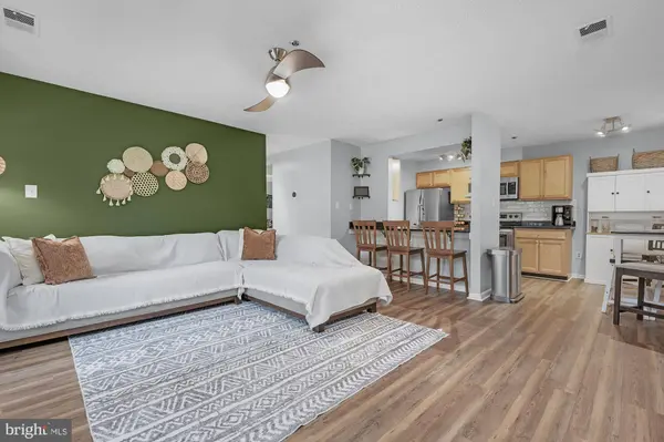 6420 GREEN FIELD RD #802, Elkridge, MD 21075