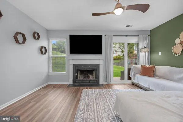6420 GREEN FIELD RD #802, Elkridge, MD 21075