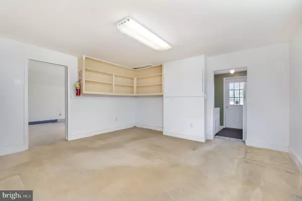 123 CHURCH LN, Cockeysville, MD 21030