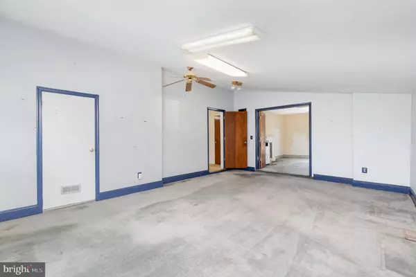 123 CHURCH LN, Cockeysville, MD 21030