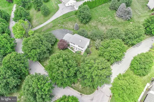 4243 WILLOW ST, Stewartstown, PA 17363