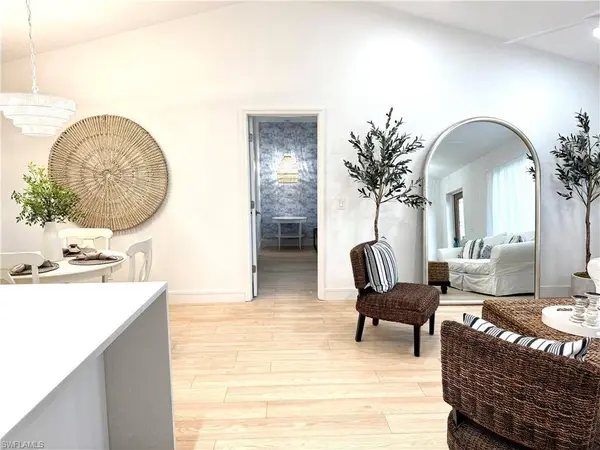 23485 Olde Meadowbrook CIR, Estero, FL 34134