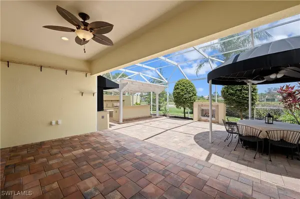 15282 Sea Star LN, Bonita Springs, FL 34135