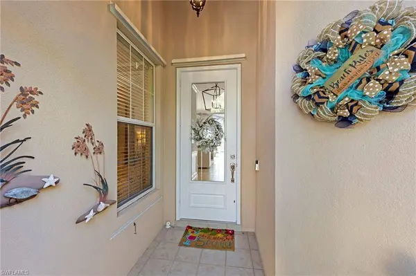 28335 Nautica LN, Bonita Springs, FL 34135