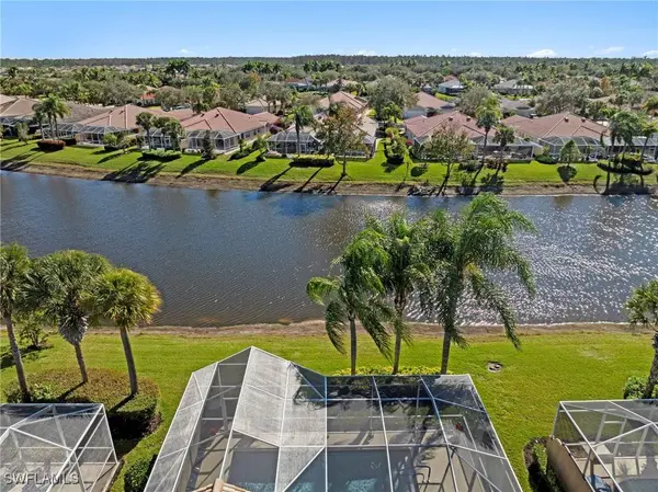 28335 Nautica LN, Bonita Springs, FL 34135