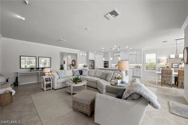 15054 Cuberra LN, Bonita Springs, FL 34135
