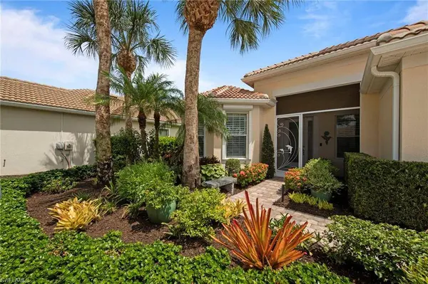 15054 Cuberra LN, Bonita Springs, FL 34135