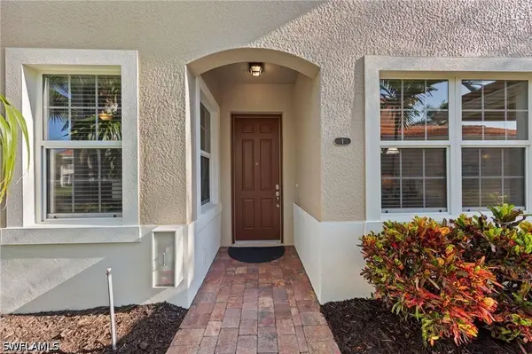 28063 Sosta LN #1, Bonita Springs, FL 34135