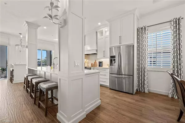 10005 Valiant CT #202, Miromar Lakes, FL 33913