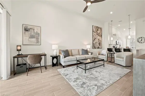 11801 Venetian Lagoon DR #203, Fort Myers, FL 33913