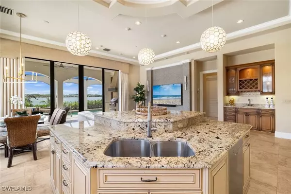 11777 Via Savona CT, Miromar Lakes, FL 33913