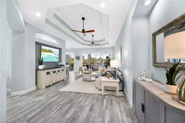 10005 Valiant CT #201, Miromar Lakes, FL 33913