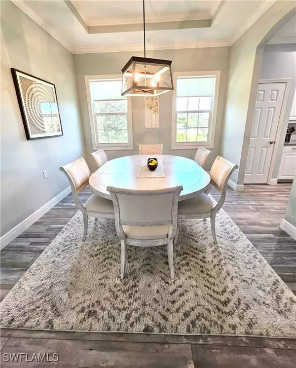 10005 Valiant CT #201, Miromar Lakes, FL 33913