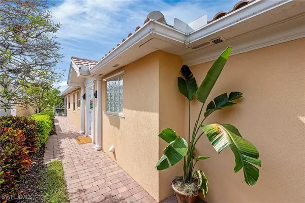 28272 Islet TRL, Bonita Springs, FL 34135