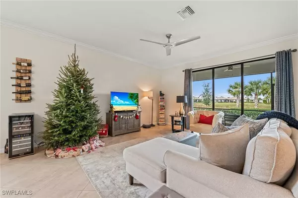 19752 The Place BLVD, Estero, FL 33928