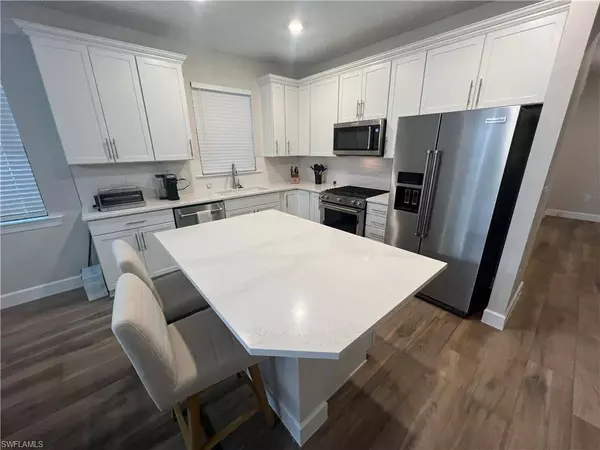 11661 Venetian Lagoon DR, Fort Myers, FL 33913