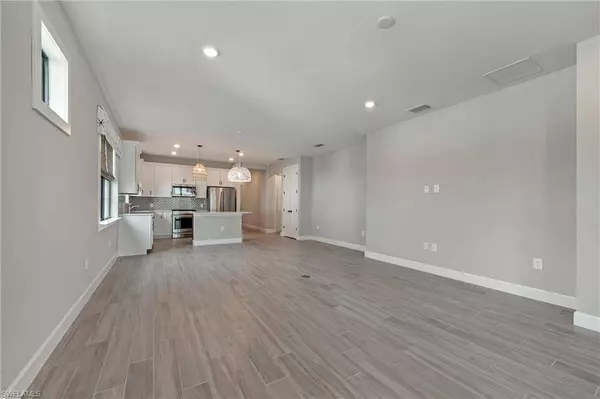 12381 Canal Grande DR, Fort Myers, FL 33913