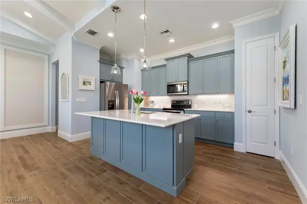 7270 Saona CT, Naples, FL 34113