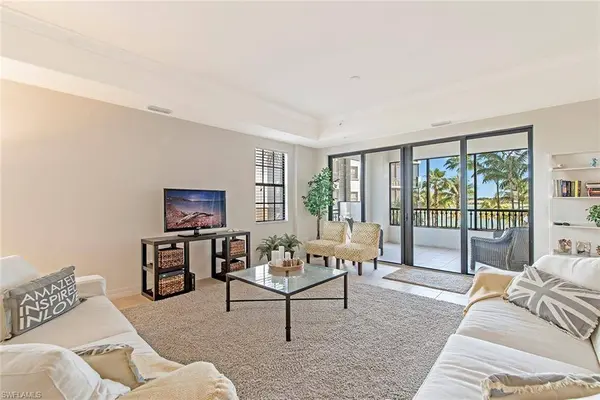 10723 Mirasol DR #310, Miromar Lakes, FL 33913