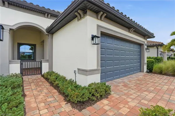 12361 Canal Grande DR, Fort Myers, FL 33913