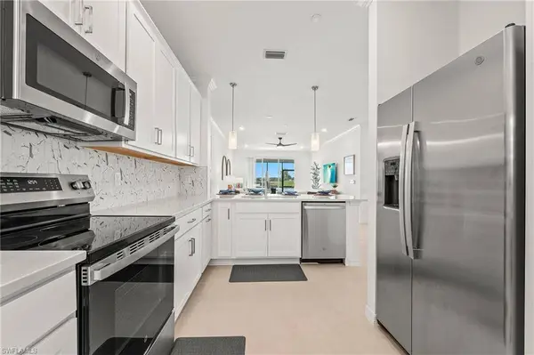 11751 Venetian Lagoon DR #104, Fort Myers, FL 33913