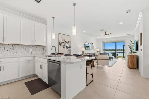 11751 Venetian Lagoon DR #104, Fort Myers, FL 33913