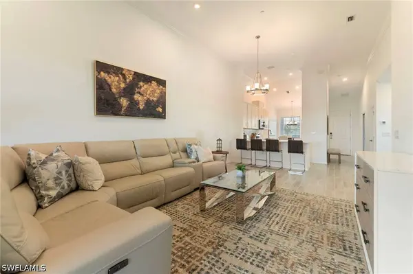 11801 Venetian Lagoon DR #201, Fort Myers, FL 33913