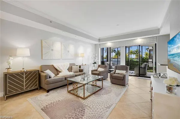 10731 Mirasol DR #205, Miromar Lakes, FL 33913