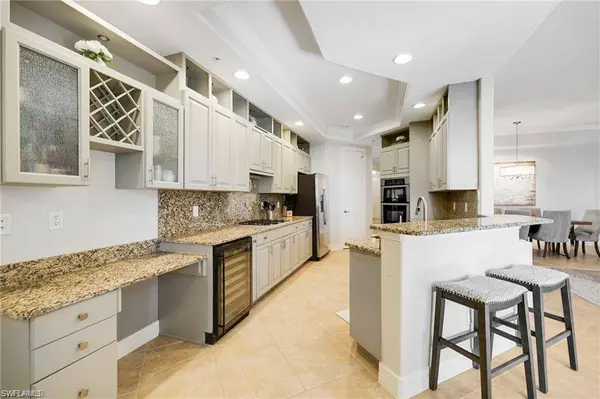 10731 Mirasol DR #205, Miromar Lakes, FL 33913