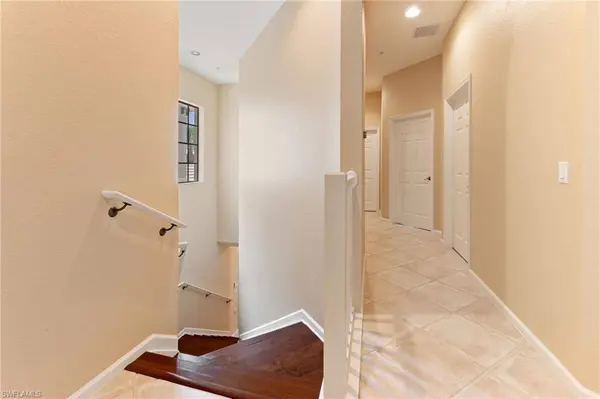 10000 Valiant CT #201, Miromar Lakes, FL 33913