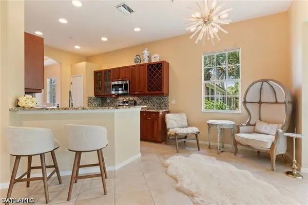 10000 Valiant CT #201, Miromar Lakes, FL 33913