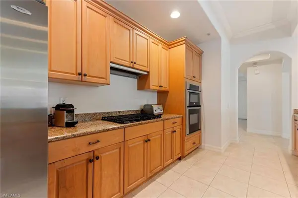 10723 Mirasol DR #310, Miromar Lakes, FL 33913