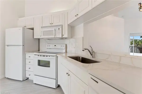 12081 Summergate CIR #204, Fort Myers, FL 33913