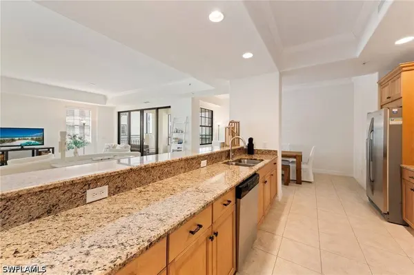 10723 Mirasol DR #310, Miromar Lakes, FL 33913
