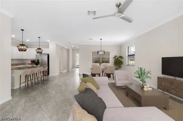 19752 The Place BLVD, Estero, FL 33928
